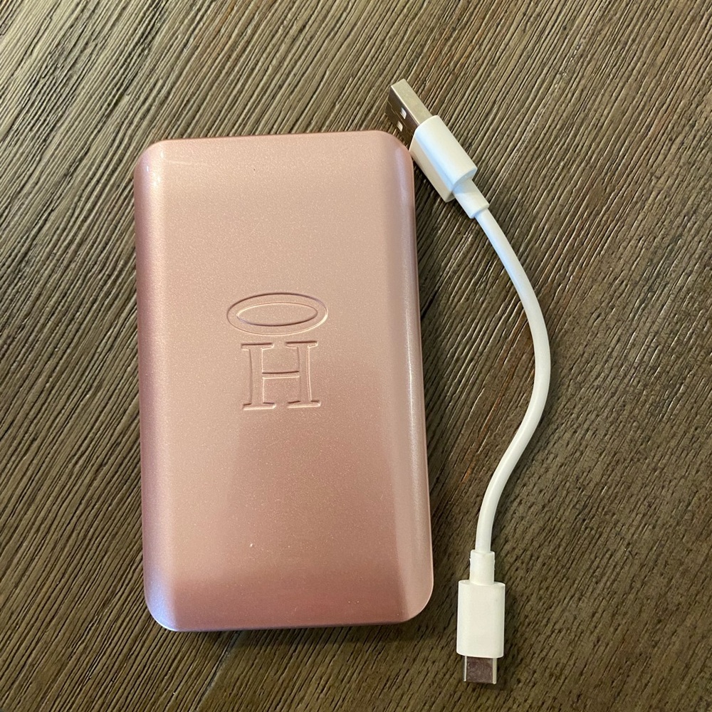 Halo Power Pack for iphone/ipad 6000 Power Bank Charger, Mauve Pink
